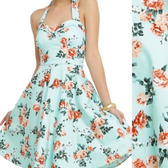Hot Topic Dresses & Skirts - NEW Hot Topic Mint Floral Halter Rockabilly Retro Swing Crinoline Dress Size XL